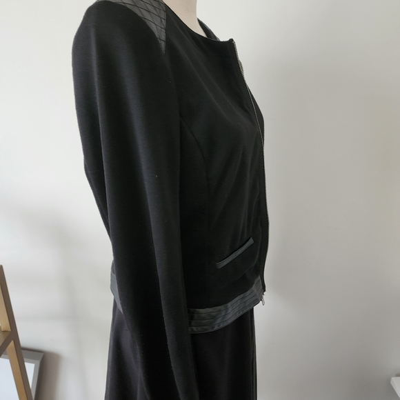 Sunny Leigh black skirt and jacket suit | 12 | - Picture 4 of 10